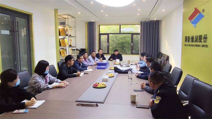 1638753290869631.jpg 1638153363194.jpg